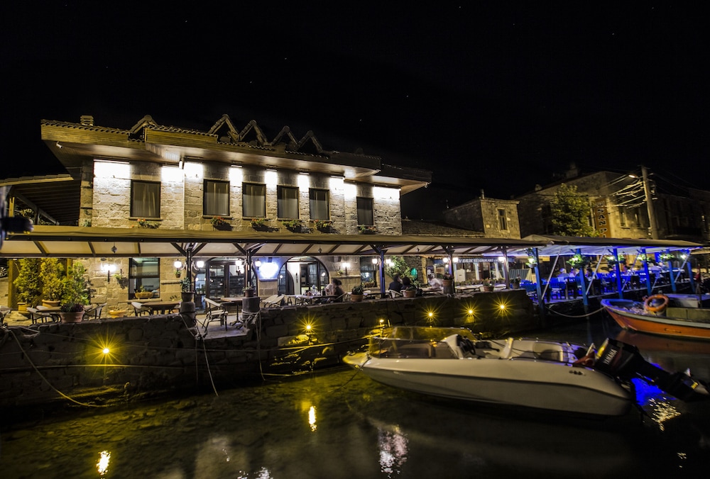 assos behram hotel special class adults only