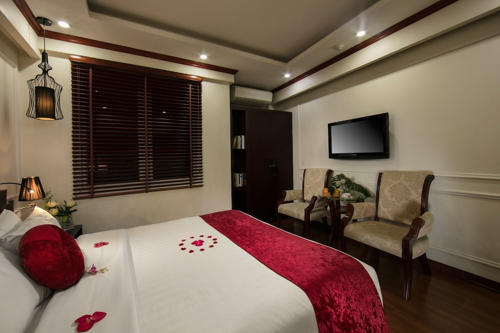paradise boutique hotel