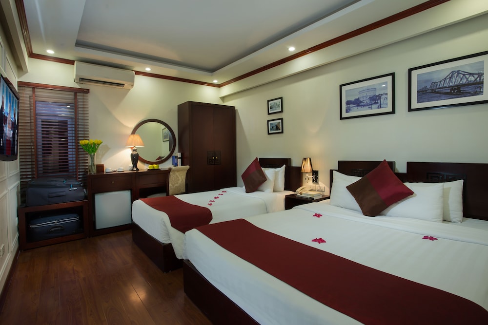 paradise boutique hotel