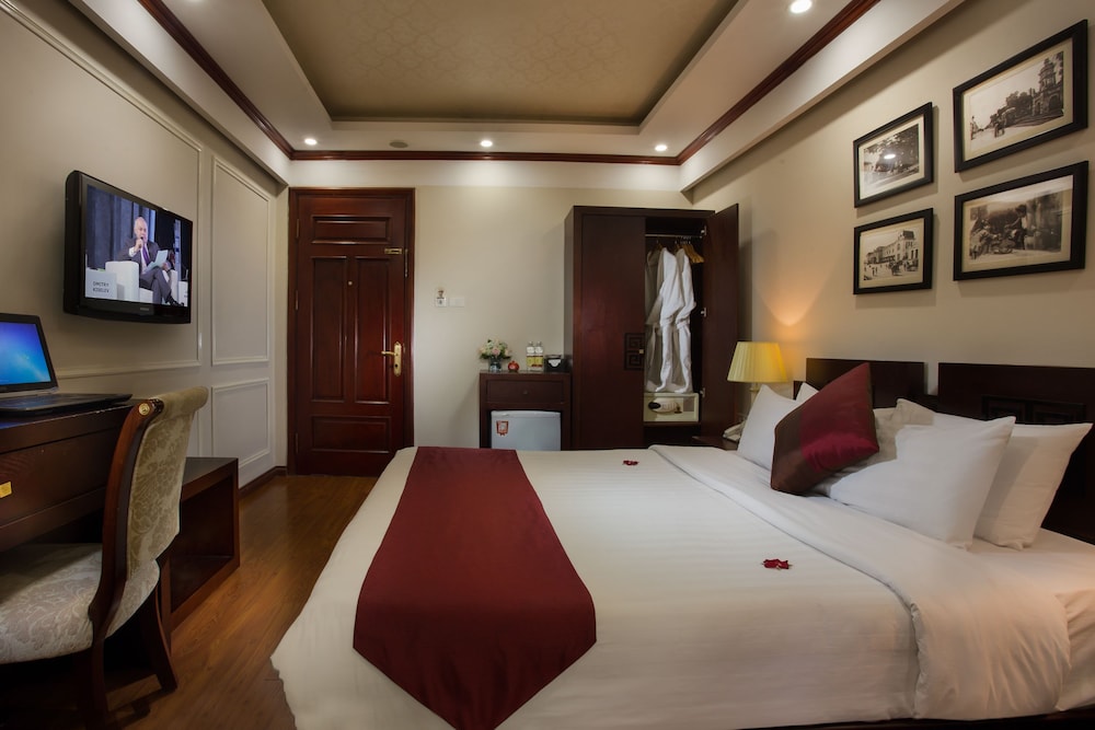 paradise boutique hotel