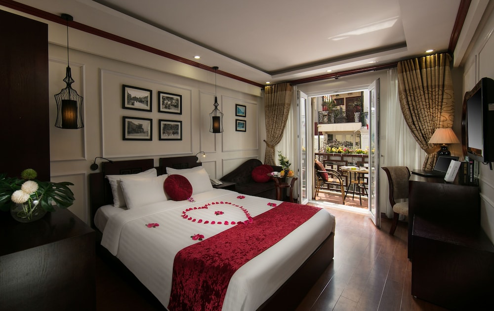 paradise boutique hotel
