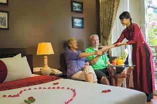 paradise boutique hotel