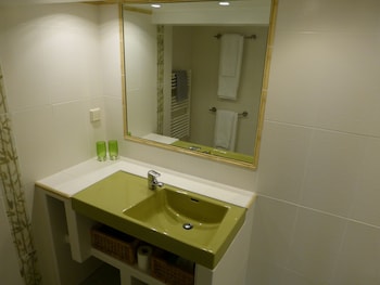 Villa Thebaide Chambres D'hotes,250 Rue Albert Camus,3 star