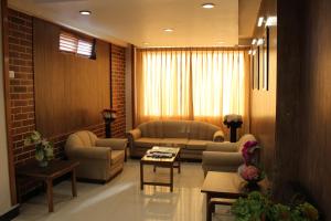 orchid lords eco inn gangtok