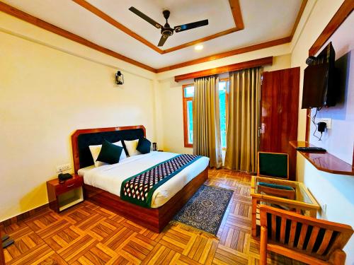 hotel marina heights