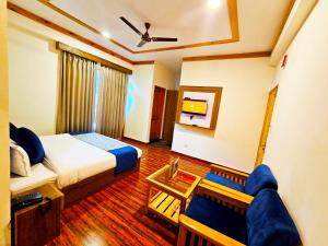 hotel marina heights