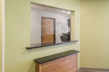 woodspring suites houston la porte