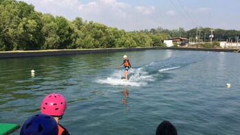 lago de oro hotel and wakepark