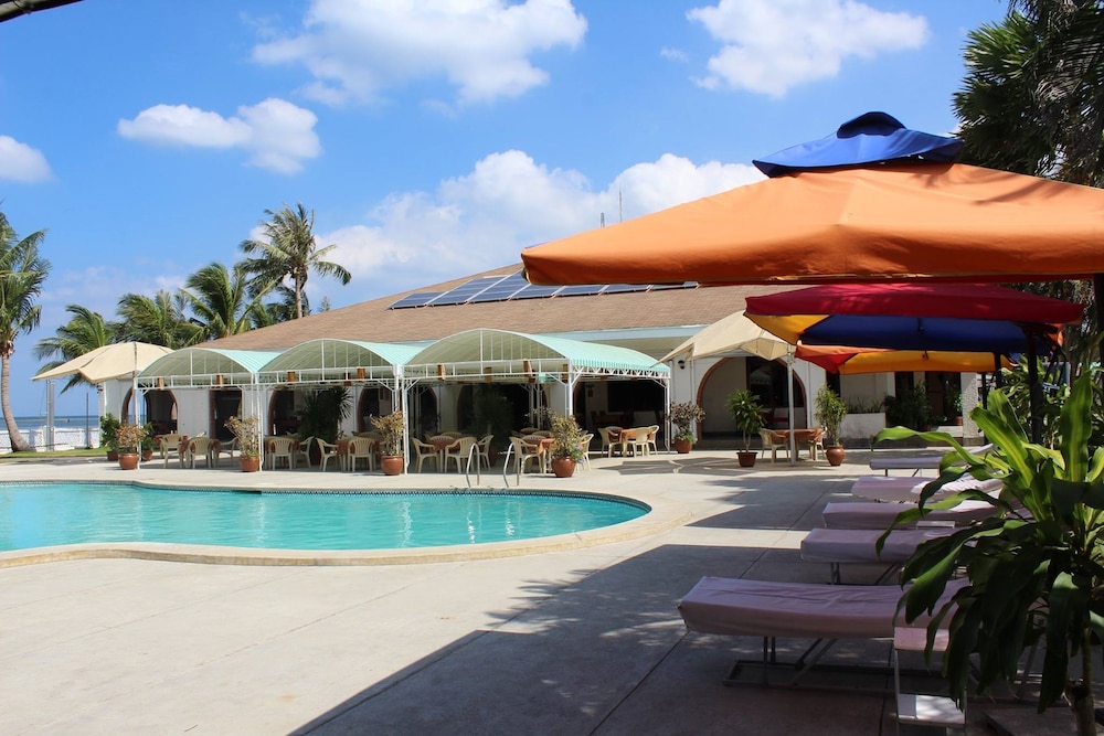 lago de oro hotel and wakepark