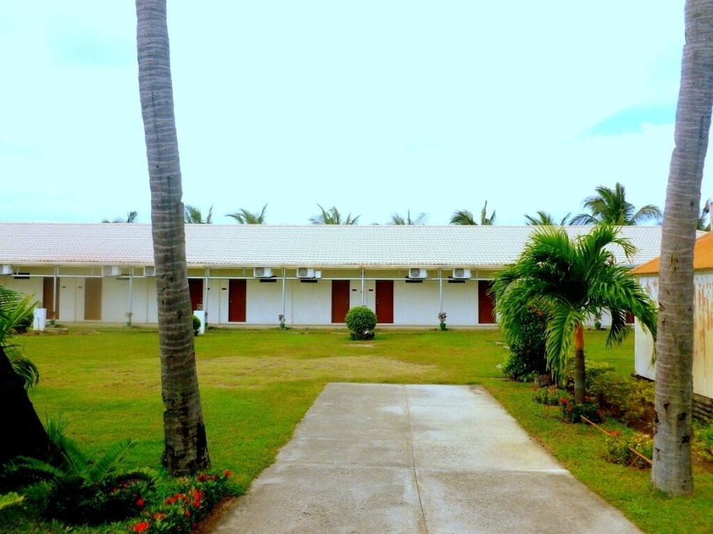 lago de oro hotel and wakepark