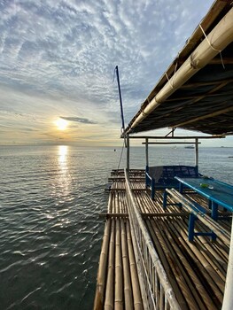 lago de oro hotel and wakepark