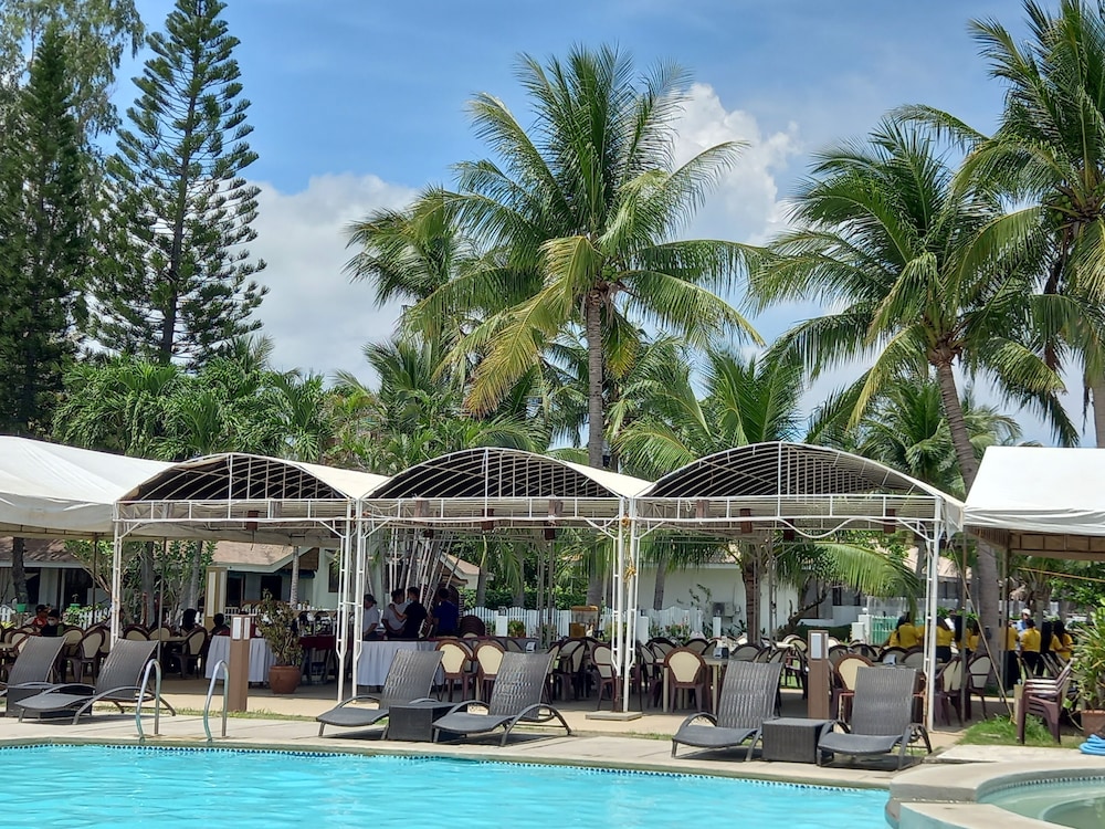 lago de oro hotel and wakepark