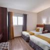 golden carven hotel