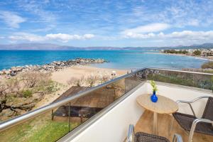 elena beach hotel