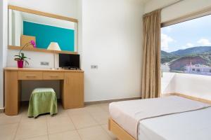elena beach hotel