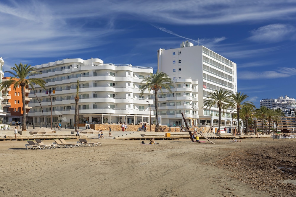 apartamentos mar y playa
