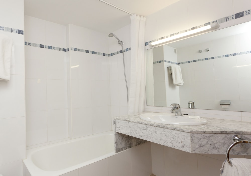 apartamentos mar y playa