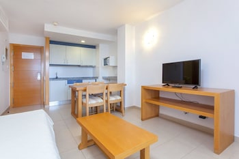 apartamentos mar y playa