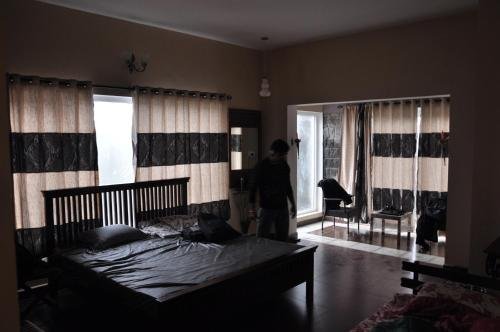 Iclouds Resort,Kotagiri>>Coonoor,3 star