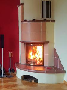 apartment crystal rose