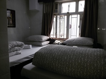 toms guest house