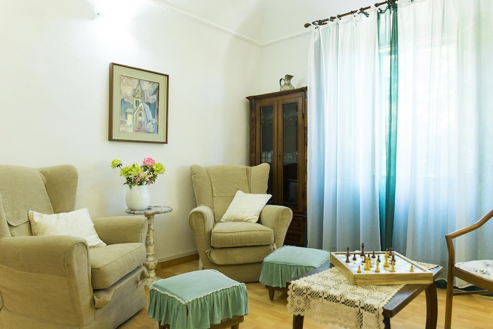 albergodiffusovolterra