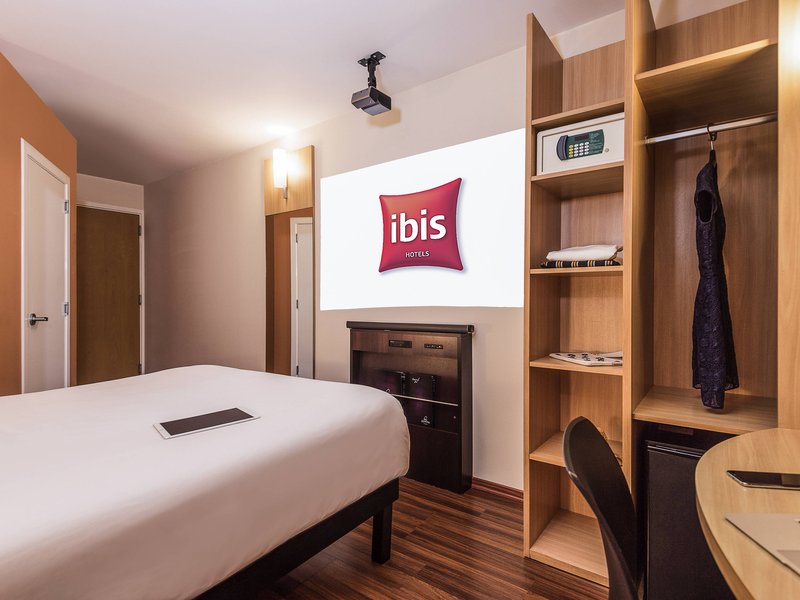 ibis santiago las condes