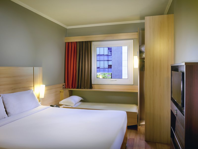 ibis santiago las condes