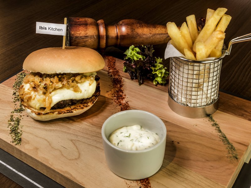 ibis santiago las condes