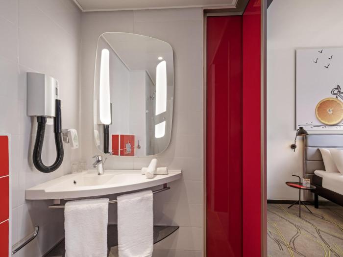 ibis jerusalem city center an accorhotels brand