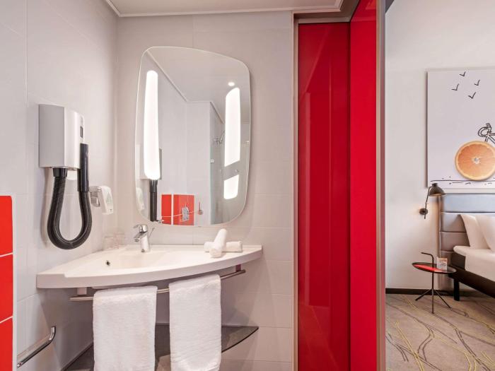 ibis jerusalem city center an accorhotels brand