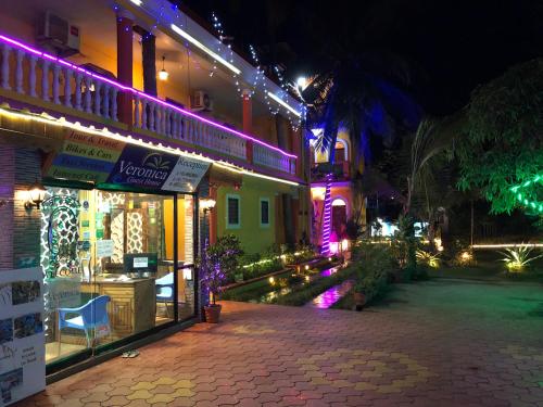 veronica guest house