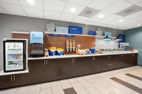 holiday inn express suites sumner by ihg