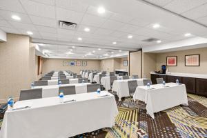holiday inn express suites sumner by ihg