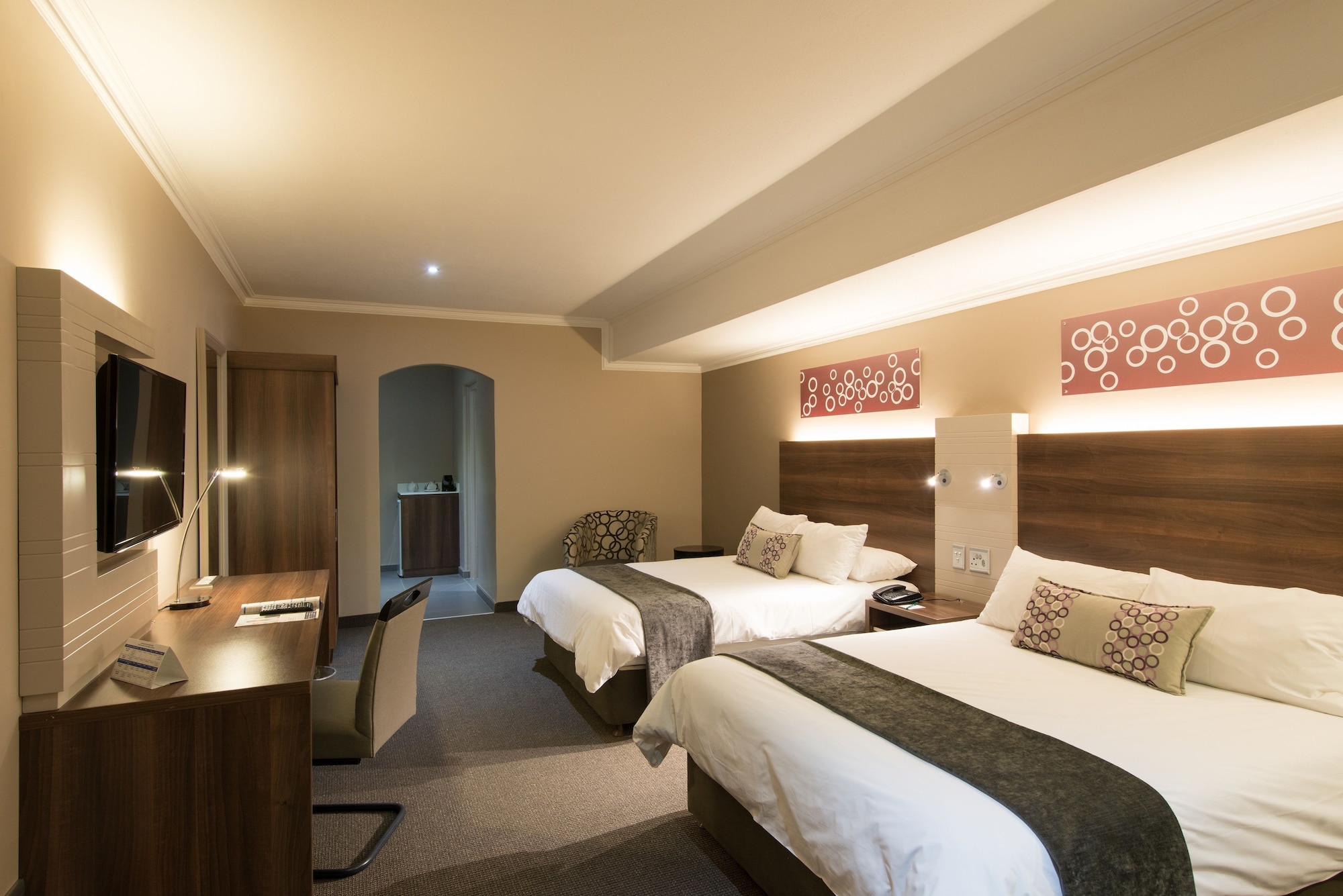 birchwood hotel and or tambo conference centre