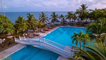 hotel cocoliso island resort