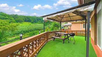 hongcheon stoneisland pension
