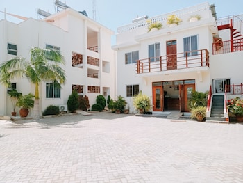 pendo villas diani