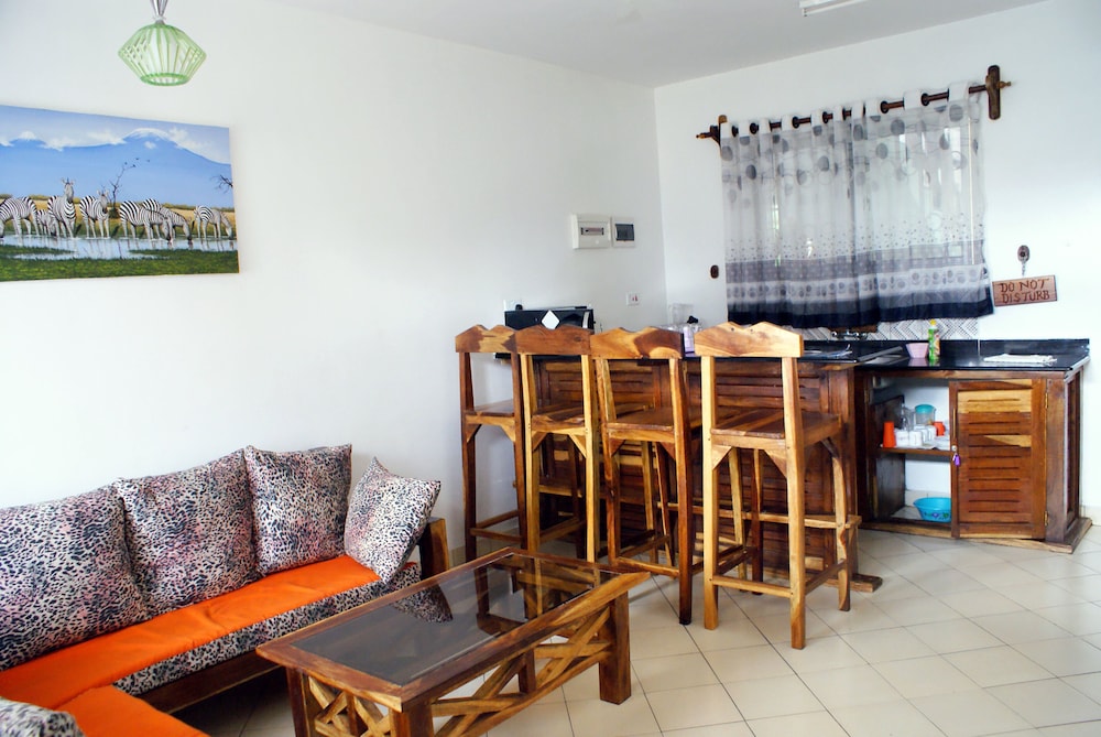 pendo villas diani