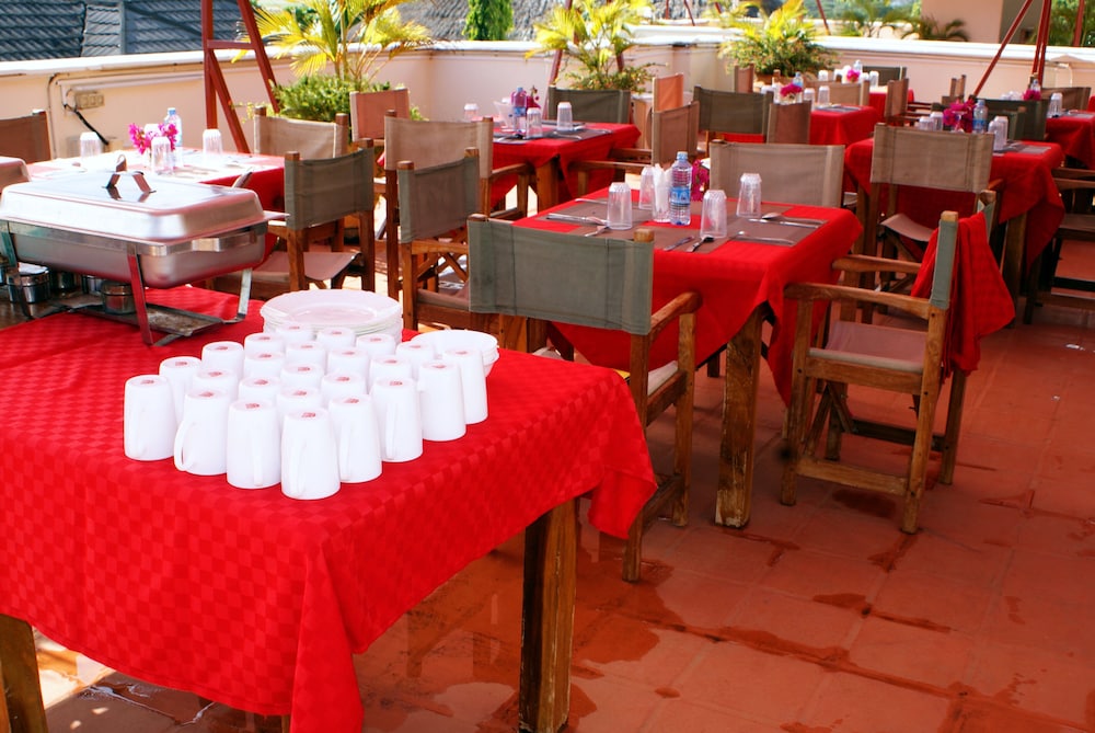 pendo villas diani