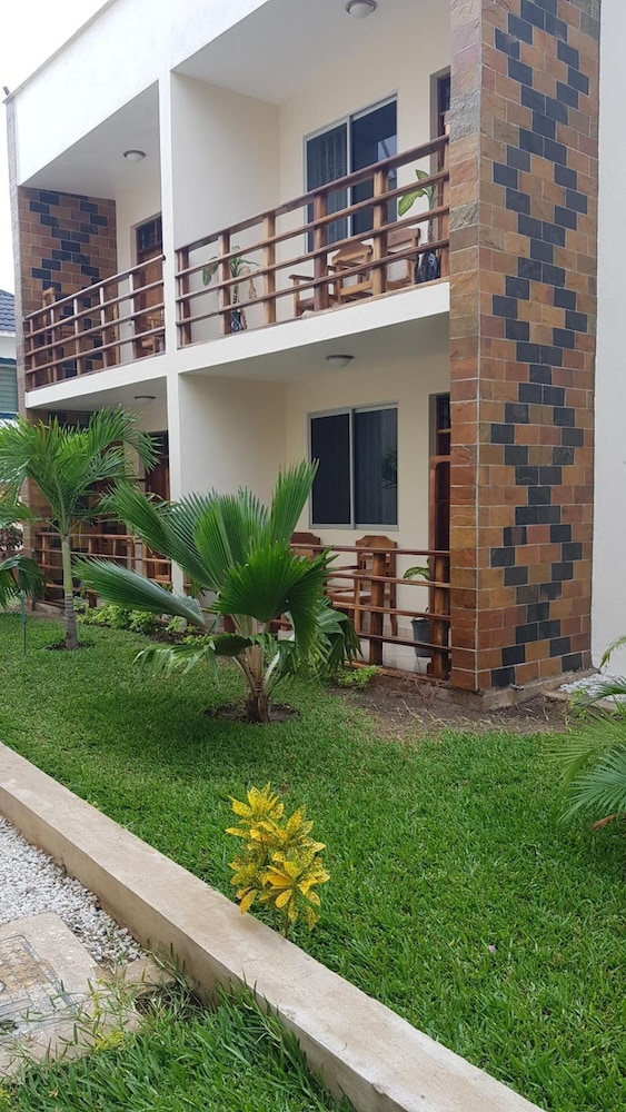 pendo villas diani