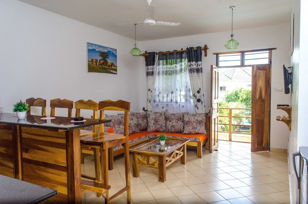 pendo villas diani