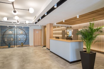 Signature Hotels & Spa,,4 star