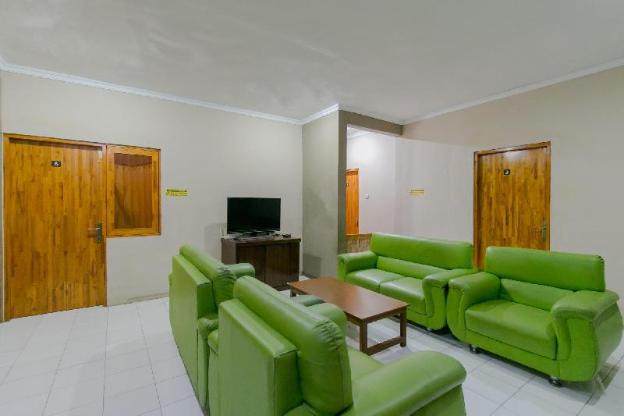 spot on 1899 berkah homestay