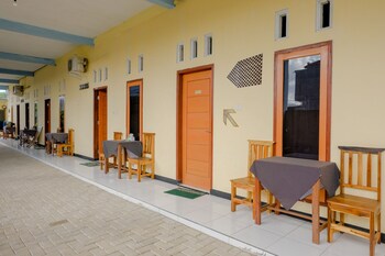 spot on 1976 hamana beach inn
