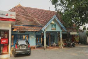 spot on 1972 aman family inn syariah