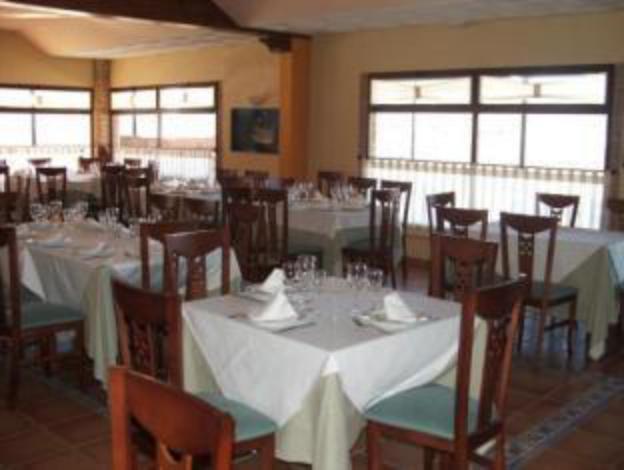 hotel rural puerto magina