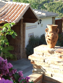 hotel rural puerto magina