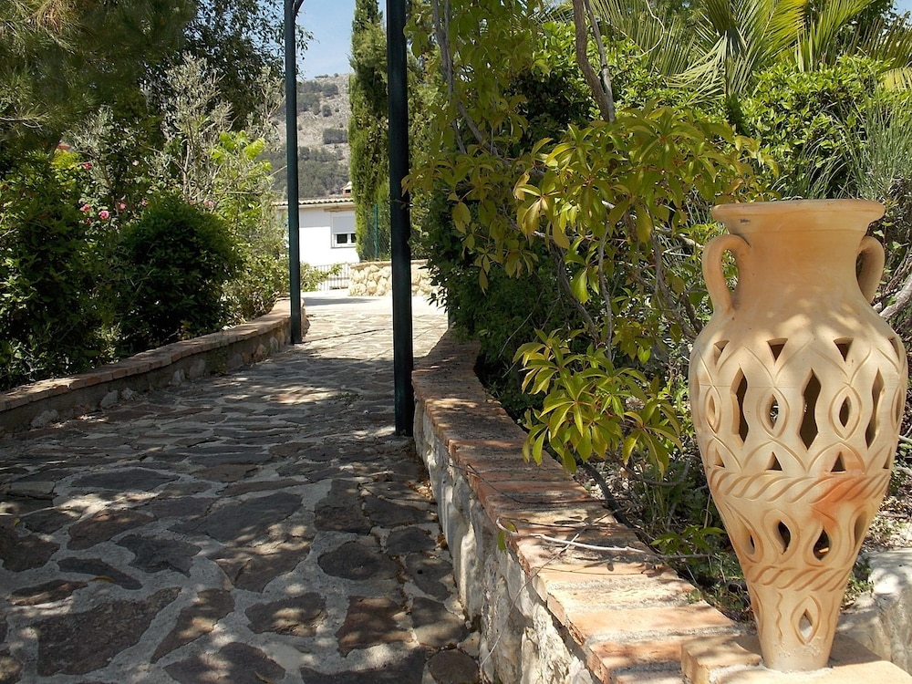 hotel rural puerto magina