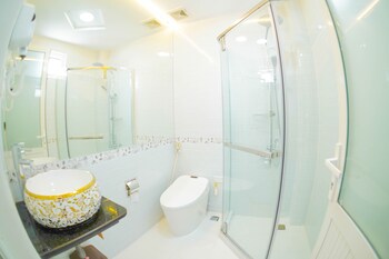 hai van luxury hotel